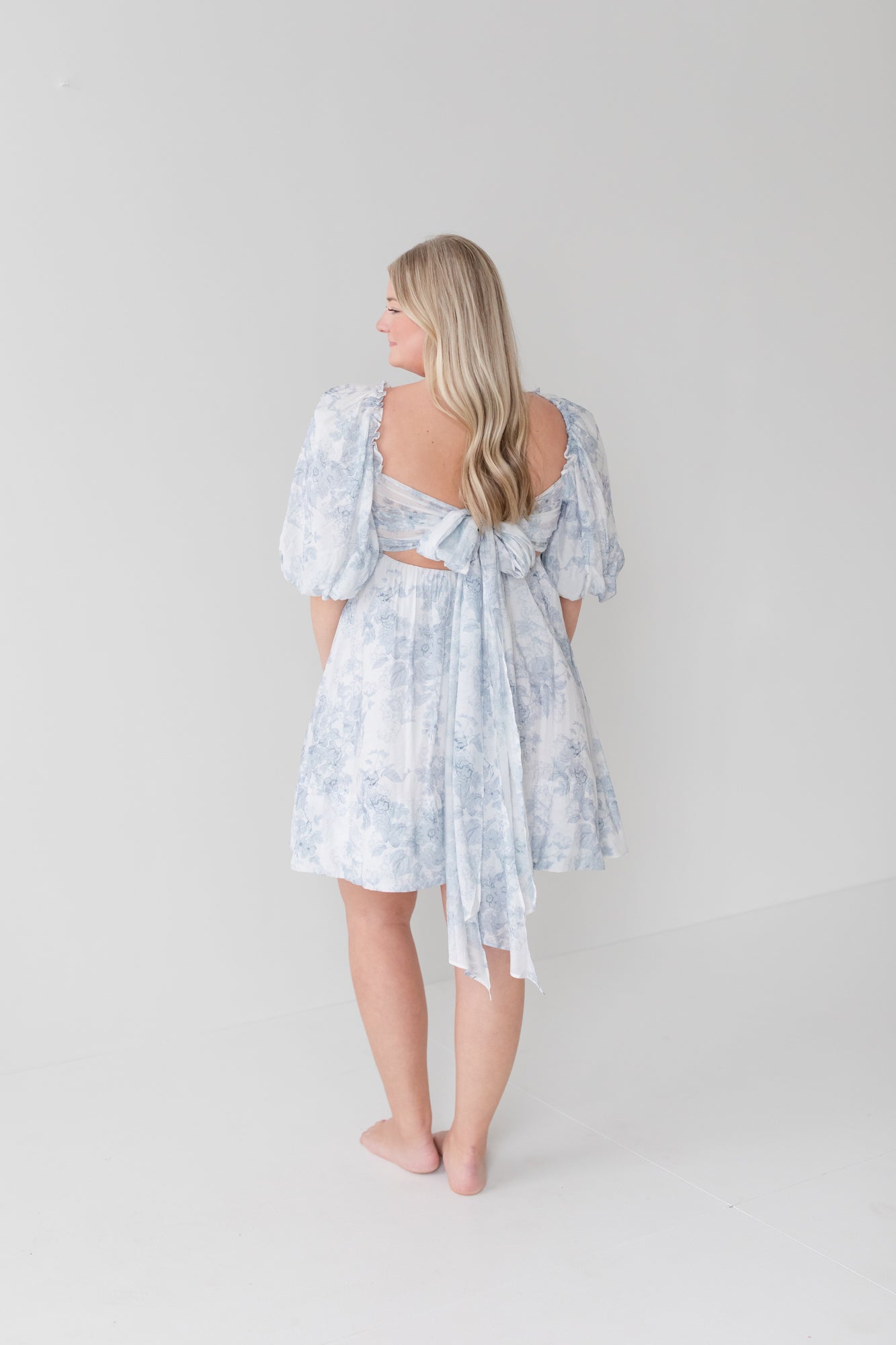SAVANNAH Blue Floral Mini Dress with Bow Tie Back