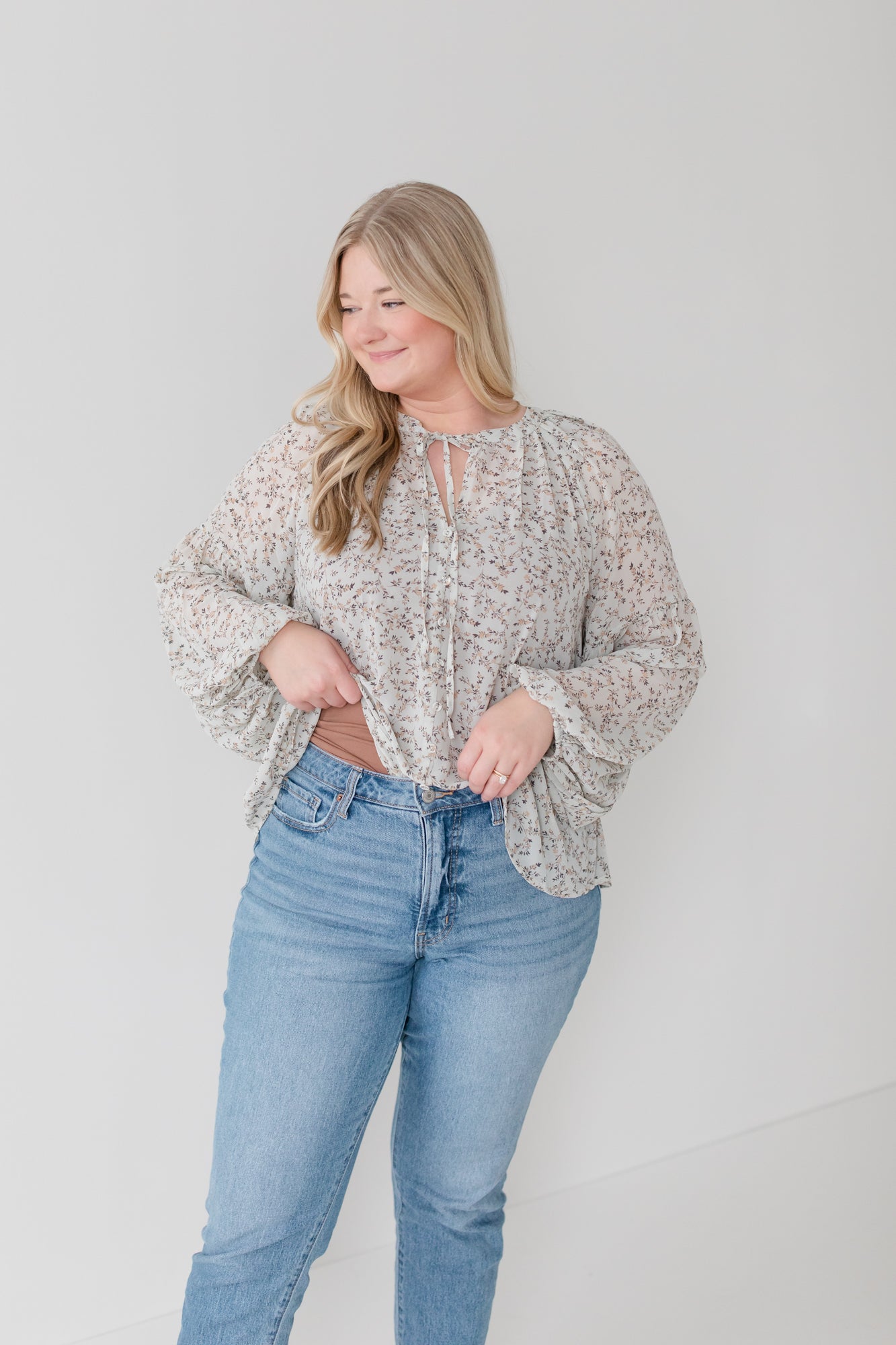 Sage Ditsy Floral Balloon Sleeve Blouse
