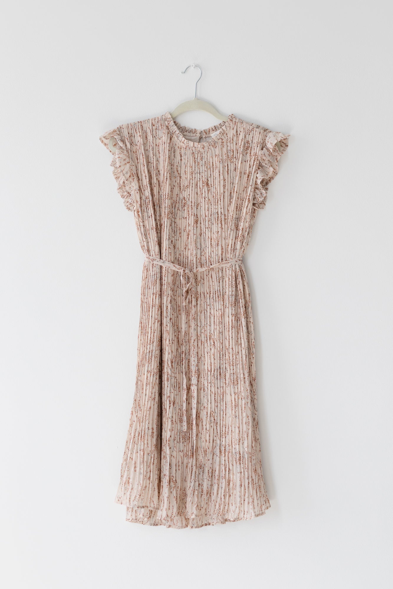Medium Pleated Shift Saving Paige Dress *Never Worn