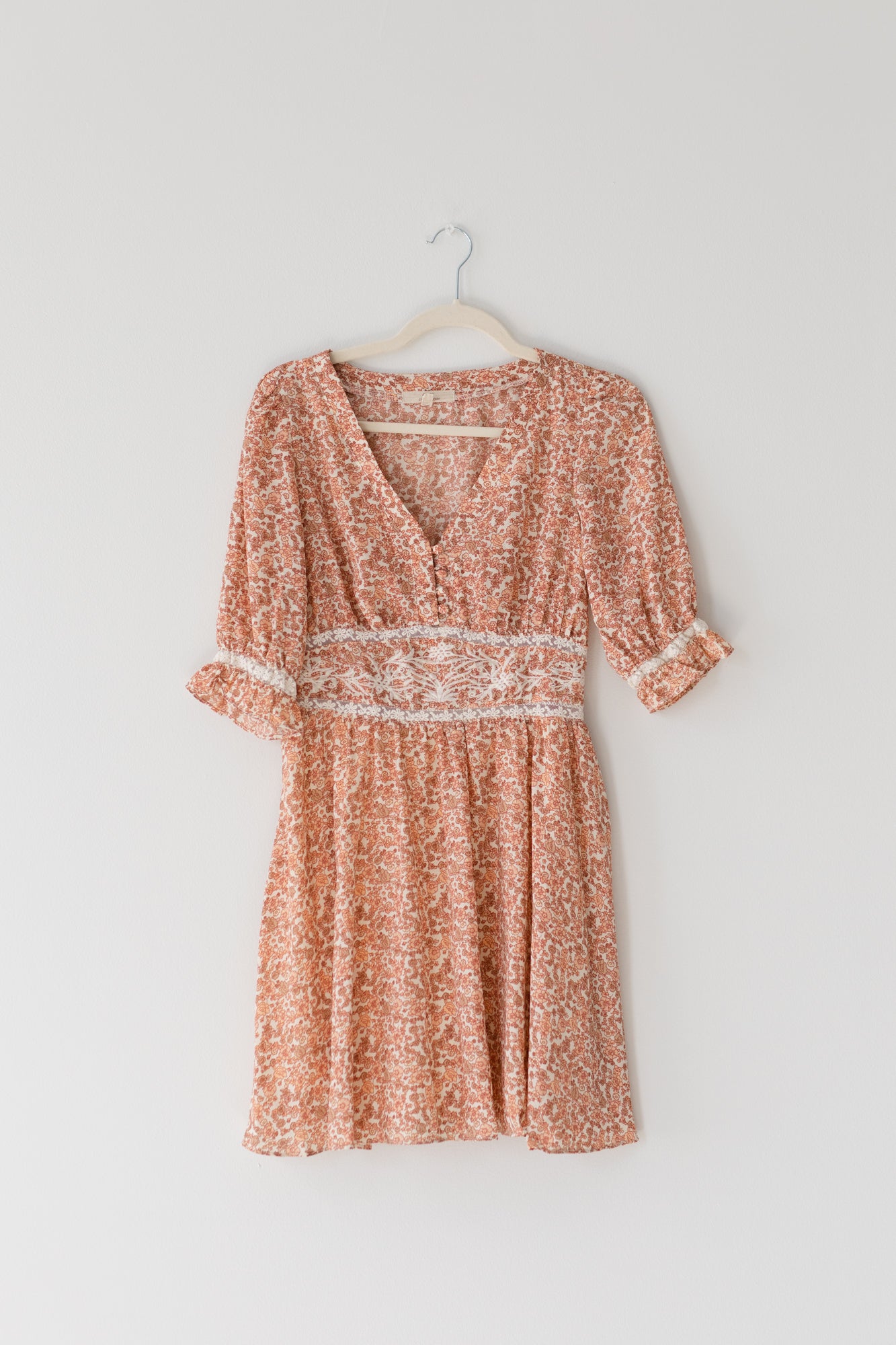 Small Chelsea & Violet Feminine Dress