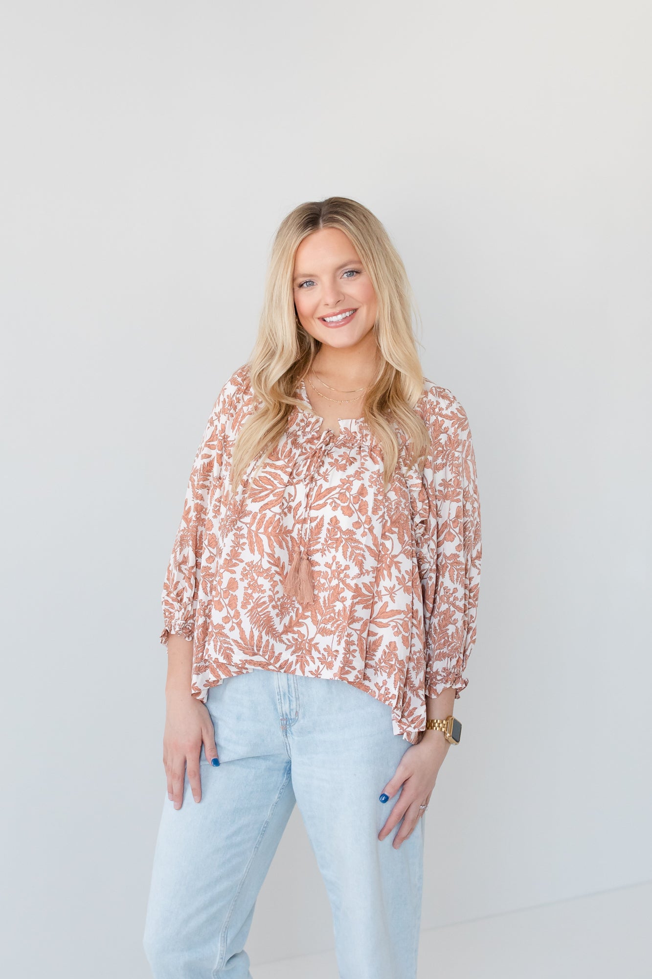 Flowy Shift Leaf Pattern Blouse