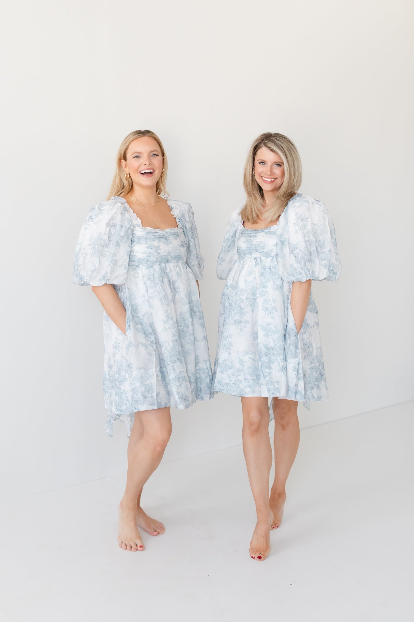 SAVANNAH Blue Floral Mini Dress with Bow Tie Back